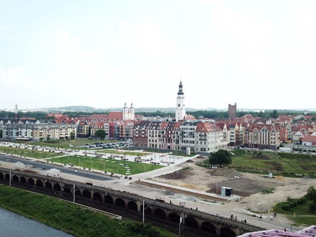 Stare Miasto z lotu ptaka! To serce Głogowa