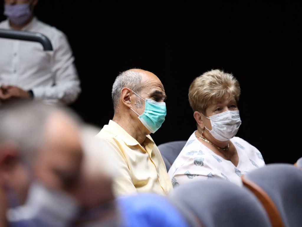 Z przyjaciółmi na scenie i widowni. Piękny koncert w teatrze