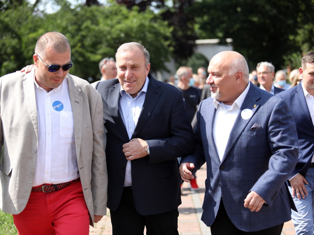 Schetyna w Głogowie: W Polsce dominują złe emocje. To są ważne wybory