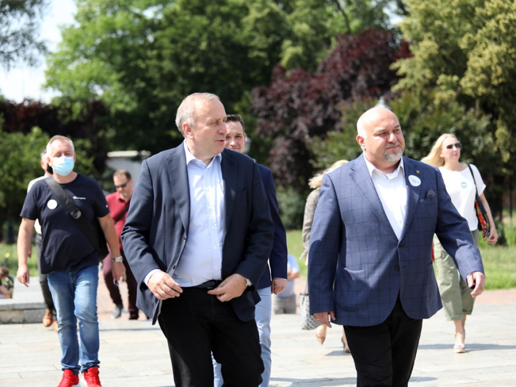 Schetyna w Głogowie: W Polsce dominują złe emocje. To są ważne wybory