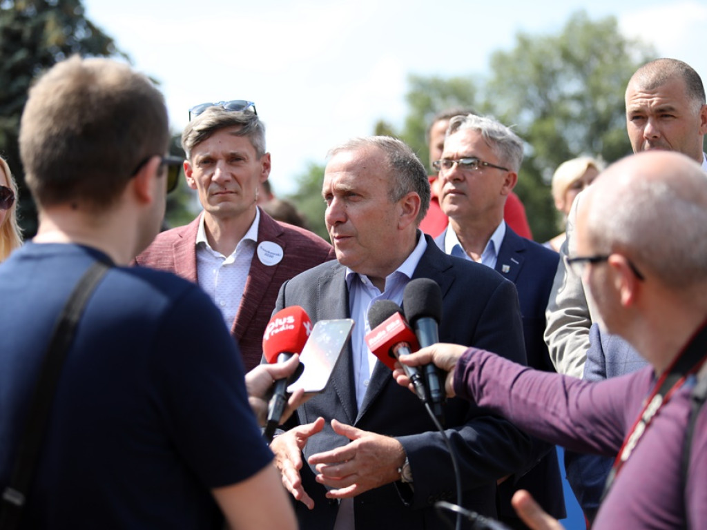 Schetyna w Głogowie: W Polsce dominują złe emocje. To są ważne wybory