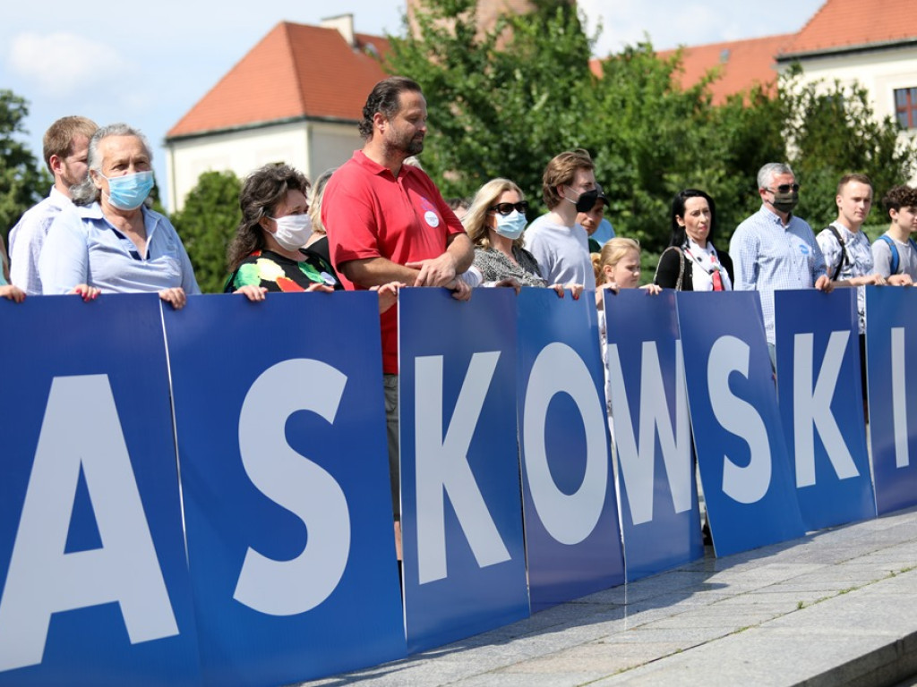 Schetyna w Głogowie: W Polsce dominują złe emocje. To są ważne wybory