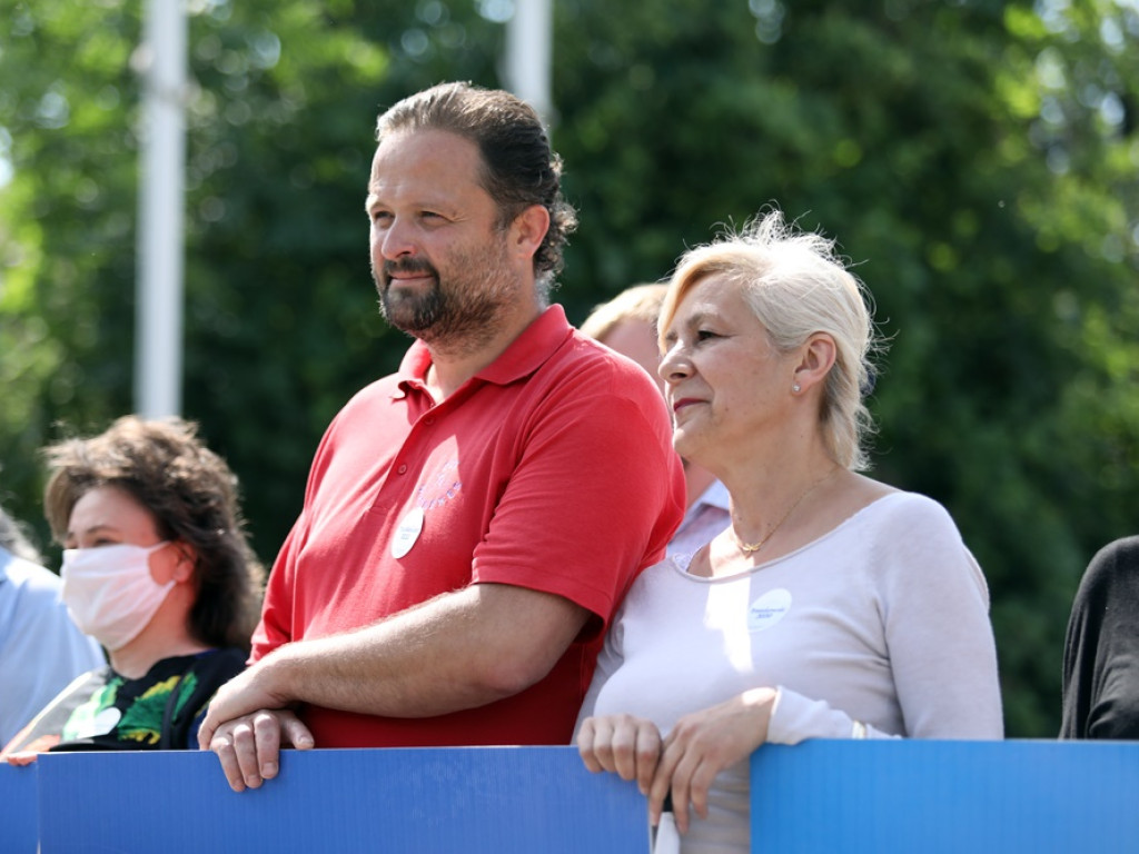 Schetyna w Głogowie: W Polsce dominują złe emocje. To są ważne wybory