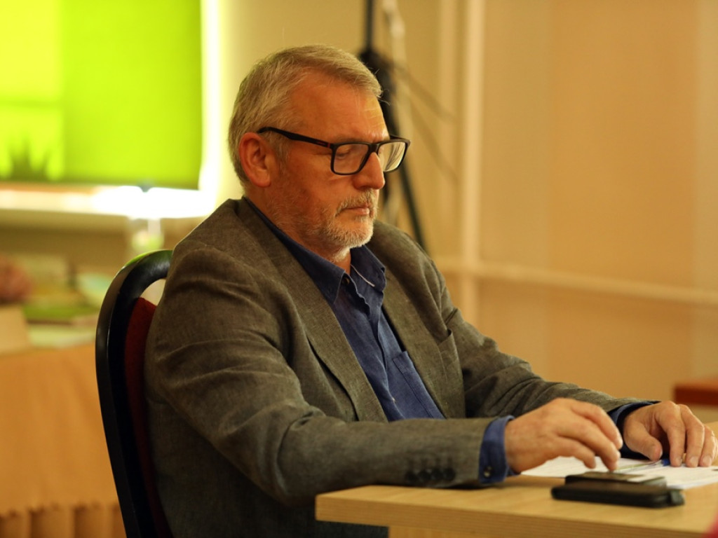 Starosta z absolutorium za 2019 rok. Ale było sześć głosów przeciwnych i krytyka radnych klubu PiS