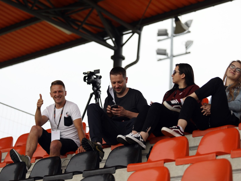 Gra Chrobry. Kibice pomarańczowo-czarnych wrócili na trybuny