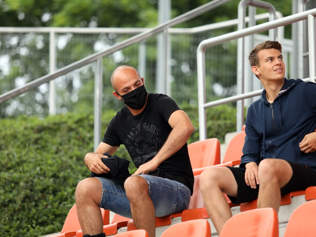 Gra Chrobry. Kibice pomarańczowo-czarnych wrócili na trybuny