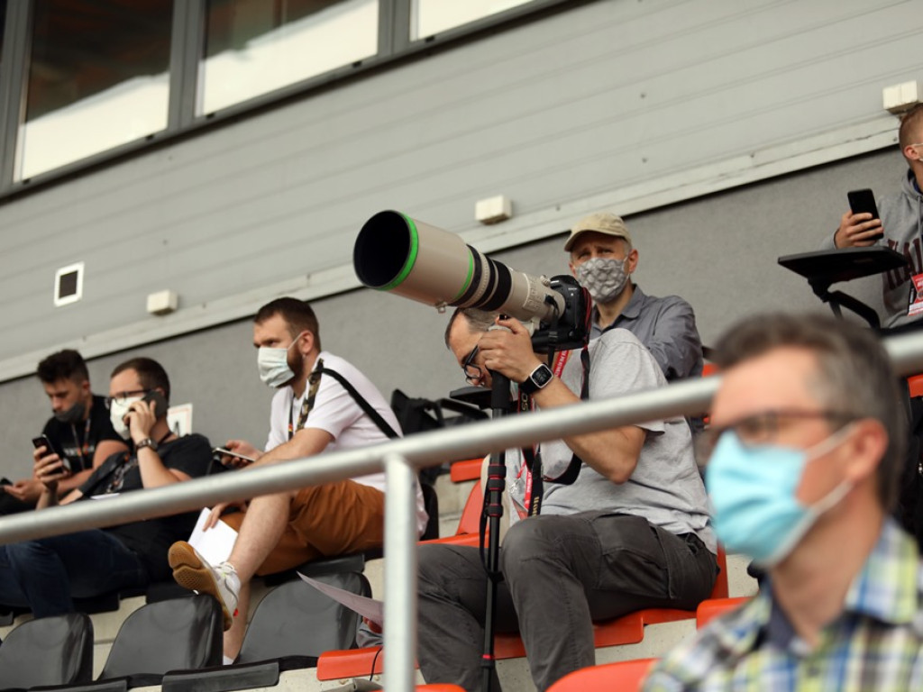 Gra Chrobry. Kibice pomarańczowo-czarnych wrócili na trybuny