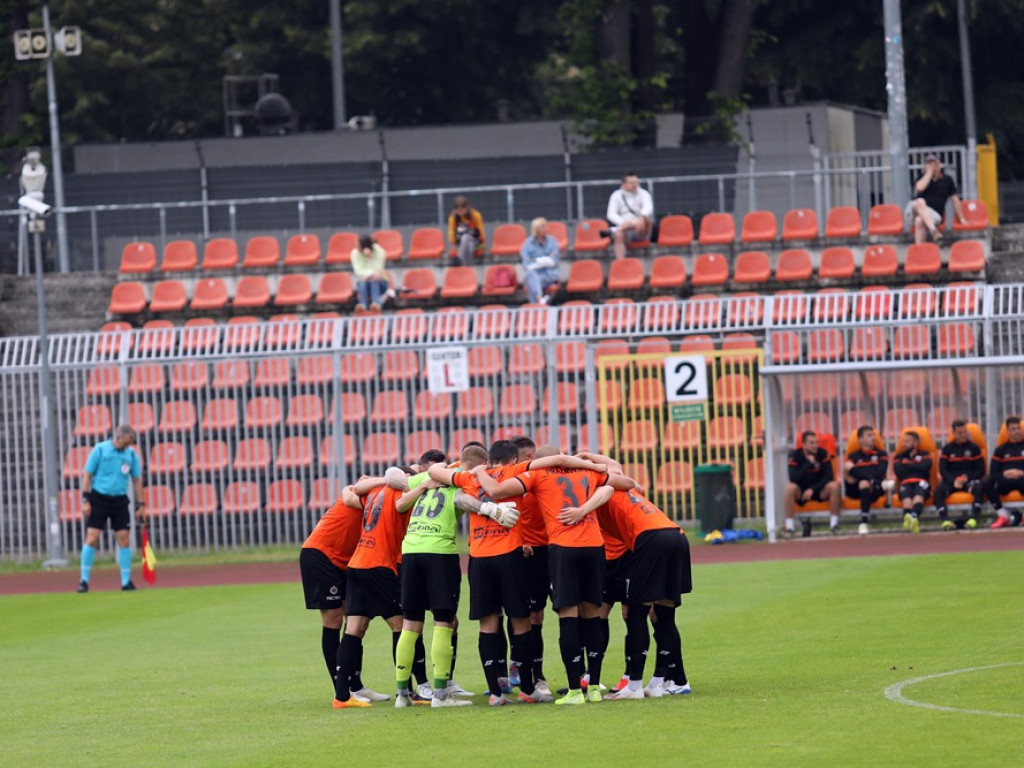 Gra Chrobry. Kibice pomarańczowo-czarnych wrócili na trybuny