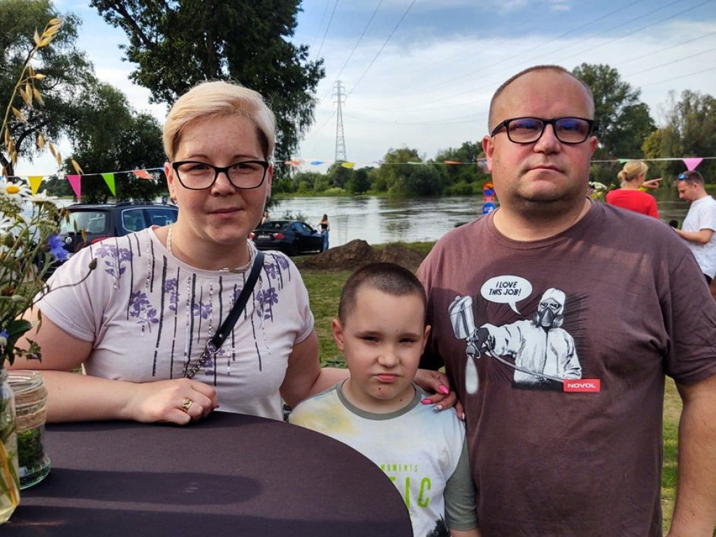 Piękny ten ogród nad Odrą! Była ciężka praca, a teraz przyszedł czas na świętowanie