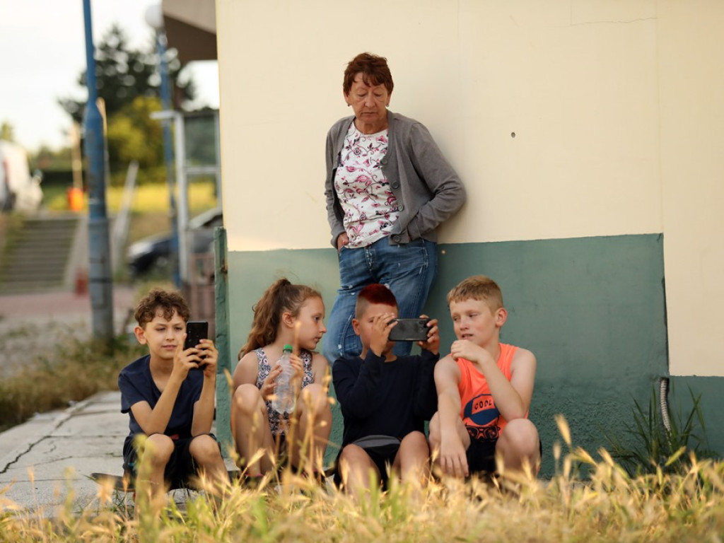 Afrykańska muzyka na balkonie Mayday. Był to kolejny spontaniczny koncert
