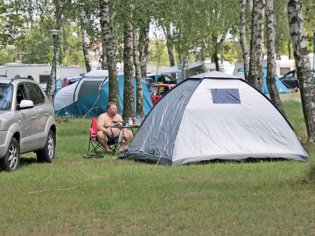 Otwarcie sezonu nad Jeziorem Sławskim. Słońce świeci, woda ciepła!