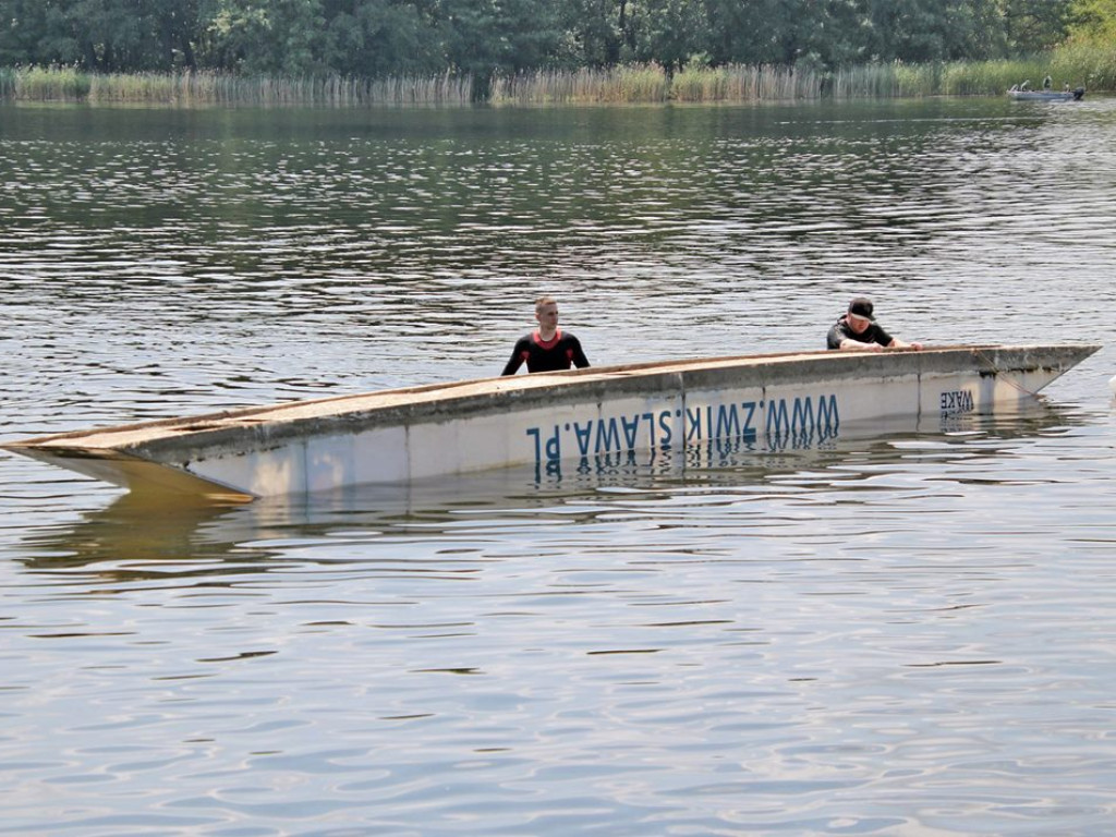 Otwarcie sezonu nad Jeziorem Sławskim. Słońce świeci, woda ciepła!