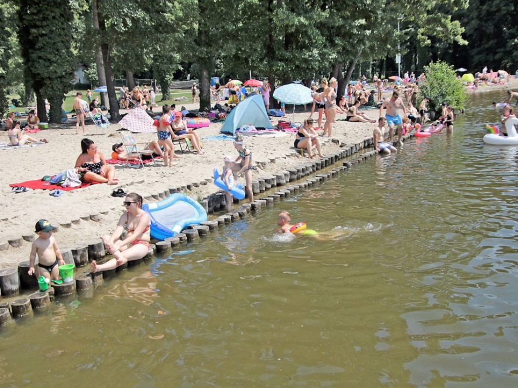Otwarcie sezonu nad Jeziorem Sławskim. Słońce świeci, woda ciepła!
