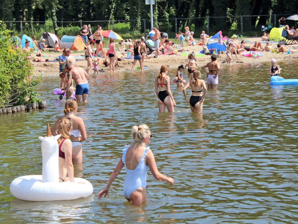 Otwarcie sezonu nad Jeziorem Sławskim. Słońce świeci, woda ciepła!