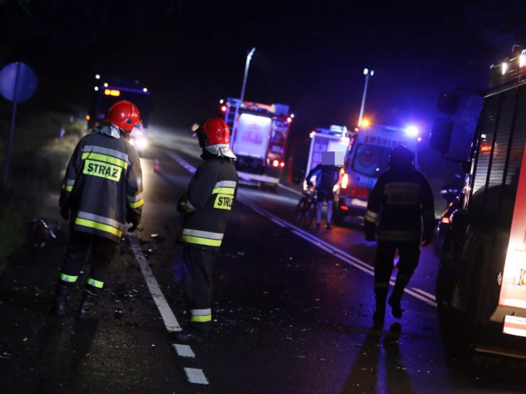 Dachowanie, potem czołówka... co tam się stało? Policja ustala okoliczności wypadku