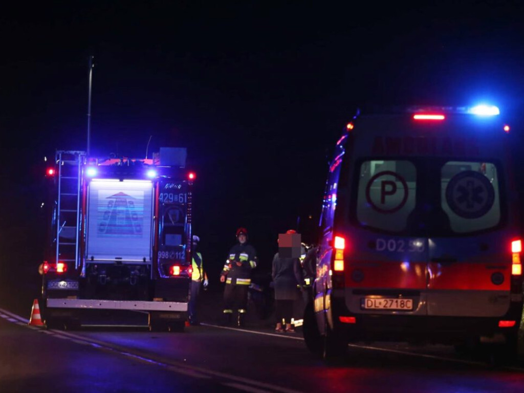 Dachowanie, potem czołówka... co tam się stało? Policja ustala okoliczności wypadku