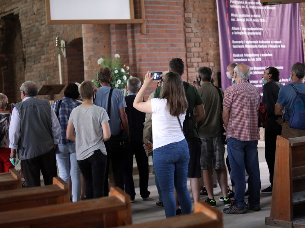 Głogowianie poznawali historię głogowskiej kolegiaty