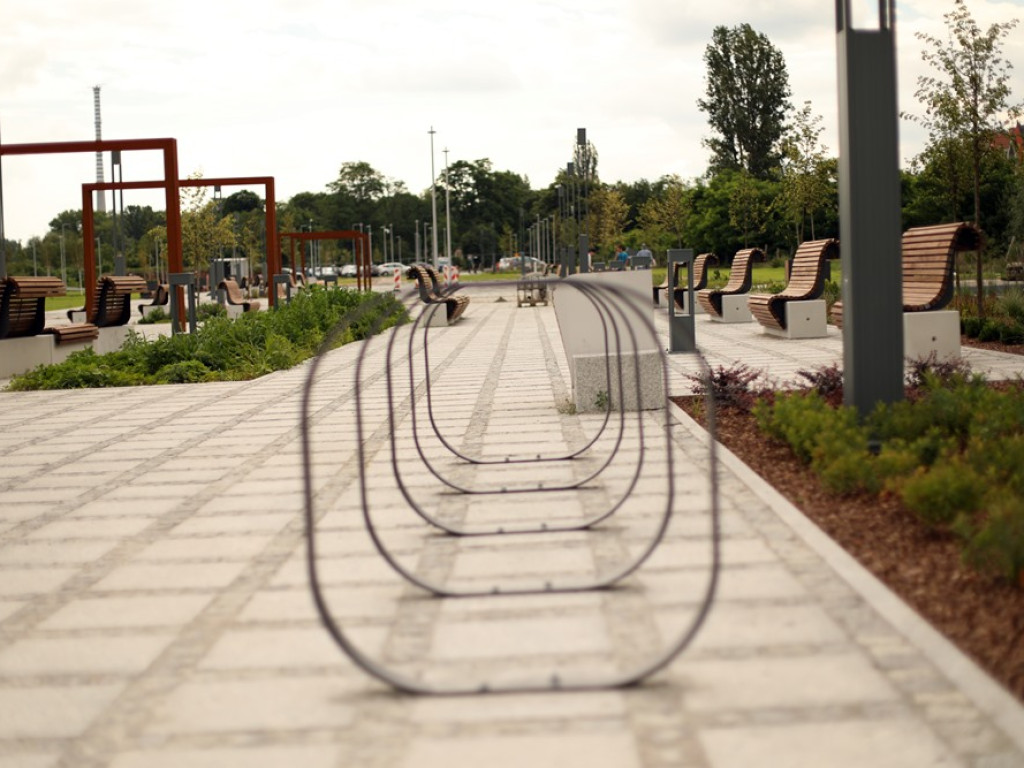 Na bulwarze nie będzie placu zabaw dla dzieci a trampoliny