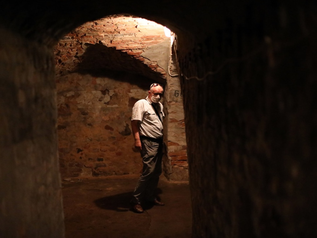 Zwiedzali podziemia kościoła Bożego Ciała