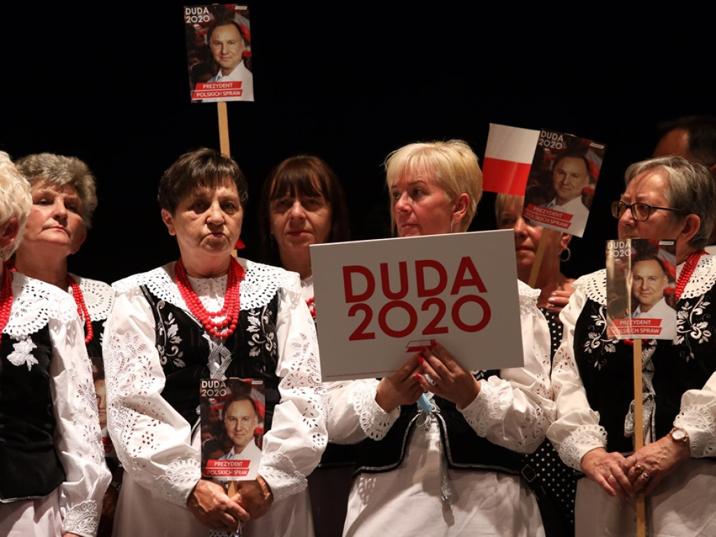 Marszałek Sejmu Elżbieta Witek w Głogowie. Na trzy godziny przed ciszą wyborczą