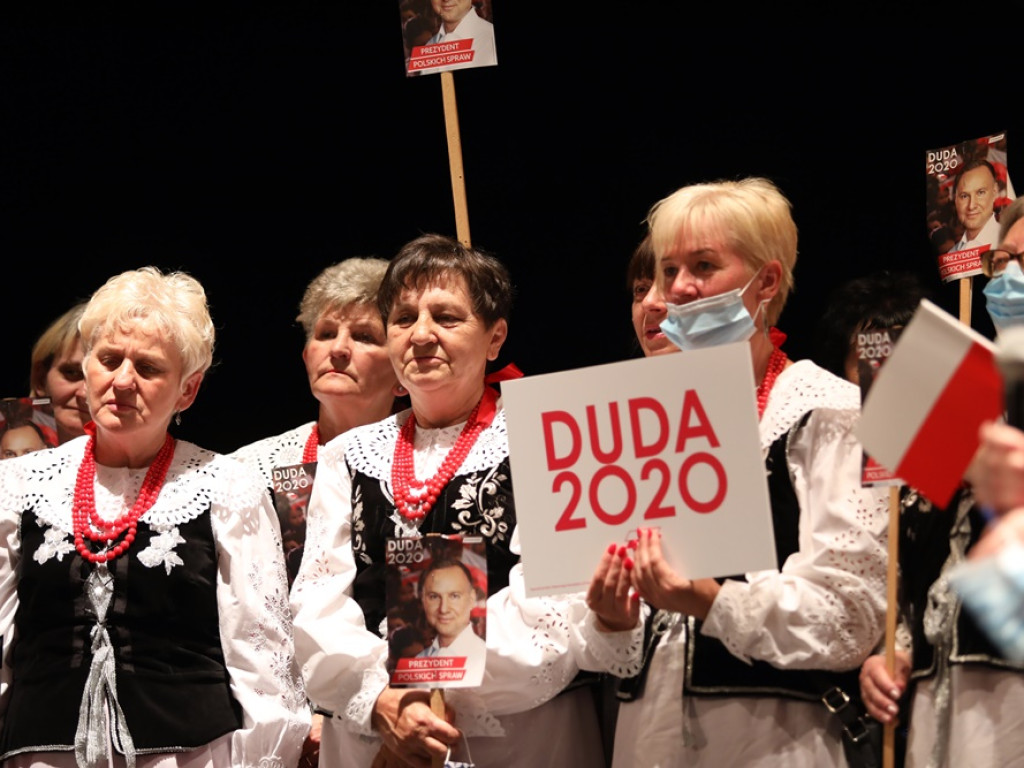 Marszałek Sejmu Elżbieta Witek w Głogowie. Na trzy godziny przed ciszą wyborczą