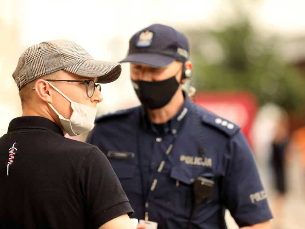 Pikieta pod sądem. Radomski: Chruszcz nie popełnił samobójstwa. Nadepnął wielu osobom na odcisk