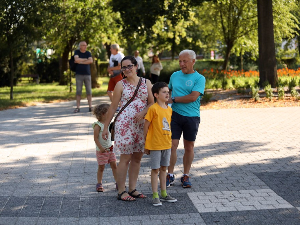 Pierwszy pokaz fontanny w Parku Słowiańskim. Ale było ludzi!