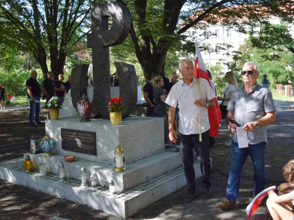 76. rocznica Powstania Warszawskiego. W Głogowie oddano hołd obrońcom stolicy