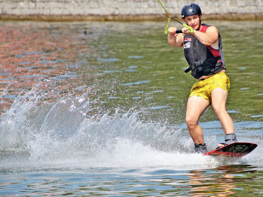 Ale zabawa w Sławie! WAKEPARK prowadzi głogowianin. Chętnych nie brakuje