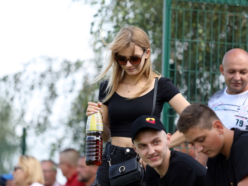 Furman i Strzelecki dali w hicie kolejki zwycięstwo Dragonowi Jaczów