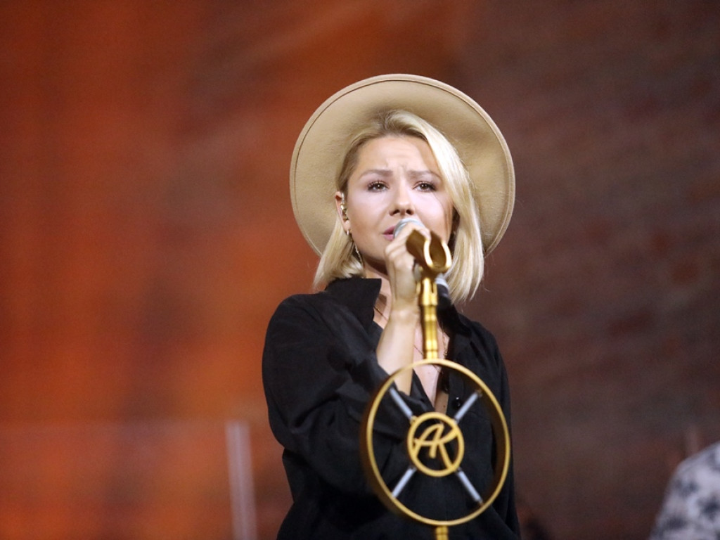 Wyjątkowy koncert Ani Karwan w głogowskiej kolegiacie. Anielski głos