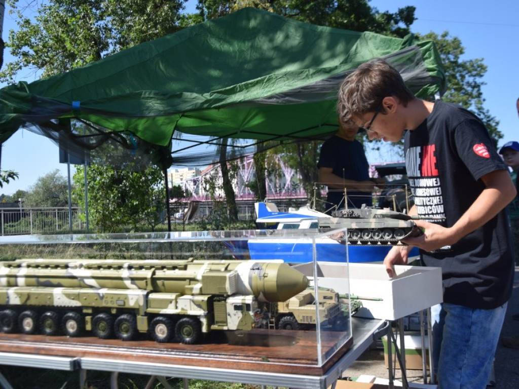 Miniaturowy świat w LOK-u. Trwa wystawa modelarska
