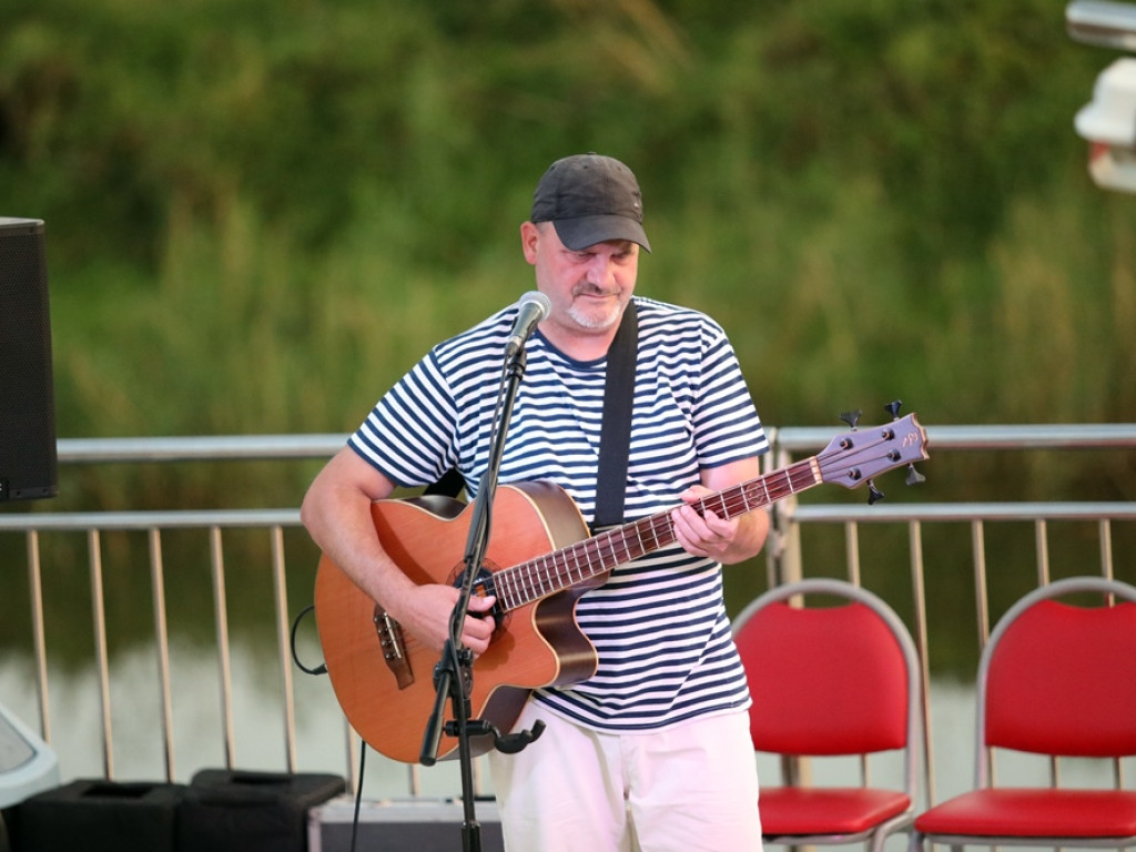 Szanty na Lagunie. Żeglarska melodia porwała do zabawy głogowian