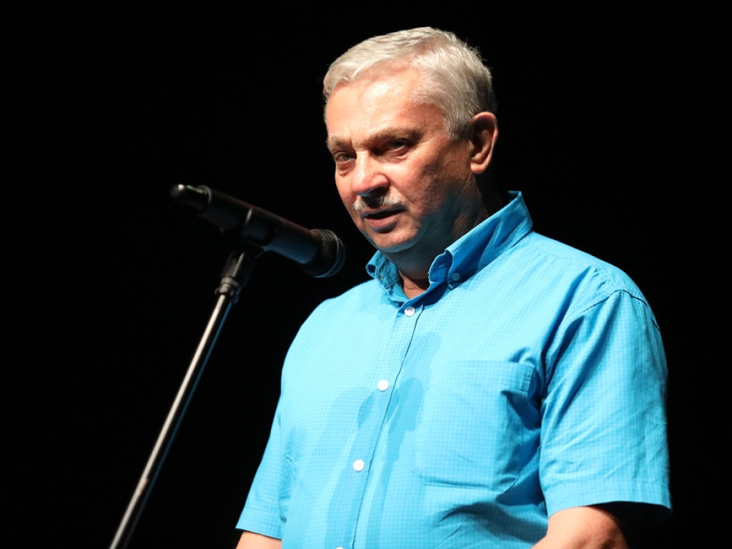 Siatkarze zaprezentowali się kibicom! Teatr stał się pomarańczowo-czarny