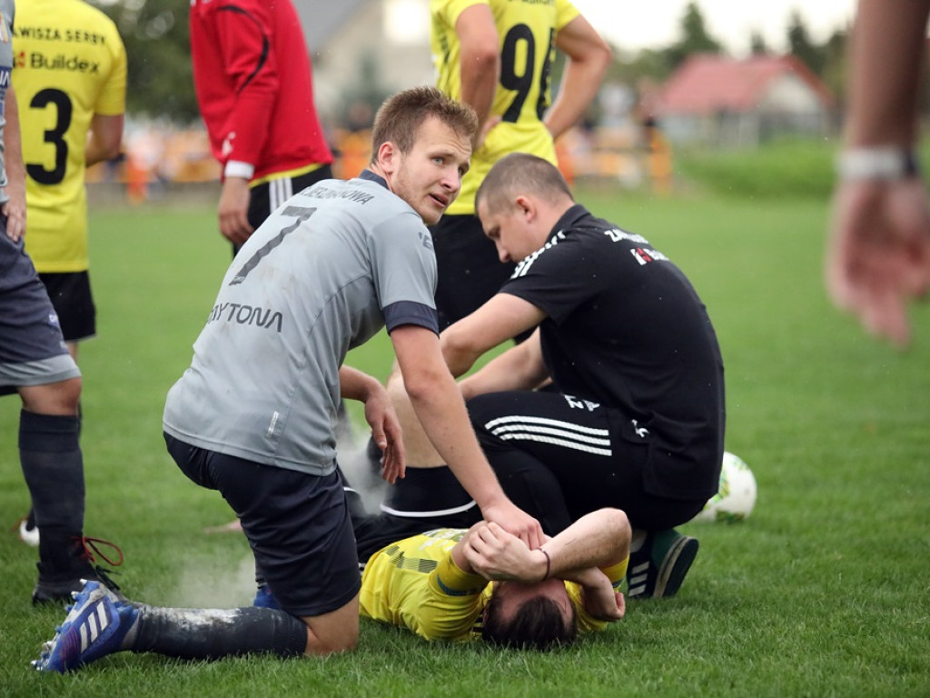 Walka, że aż kości trzeszczały. Sokół pokonał Zawiszę