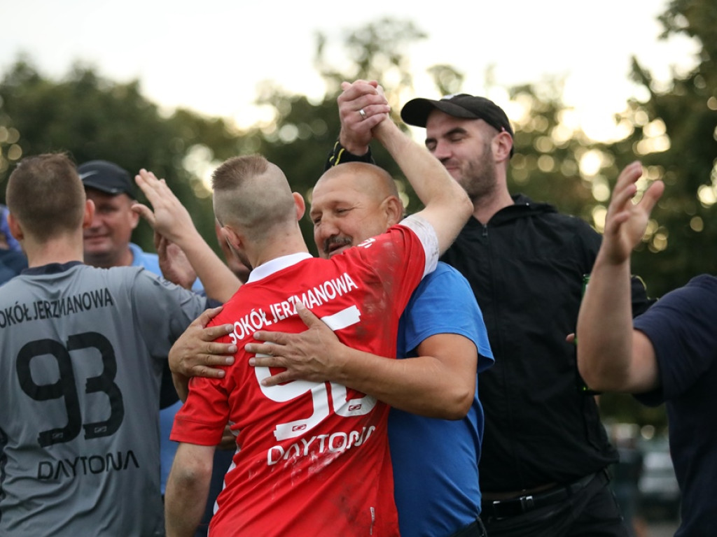 Walka, że aż kości trzeszczały. Sokół pokonał Zawiszę