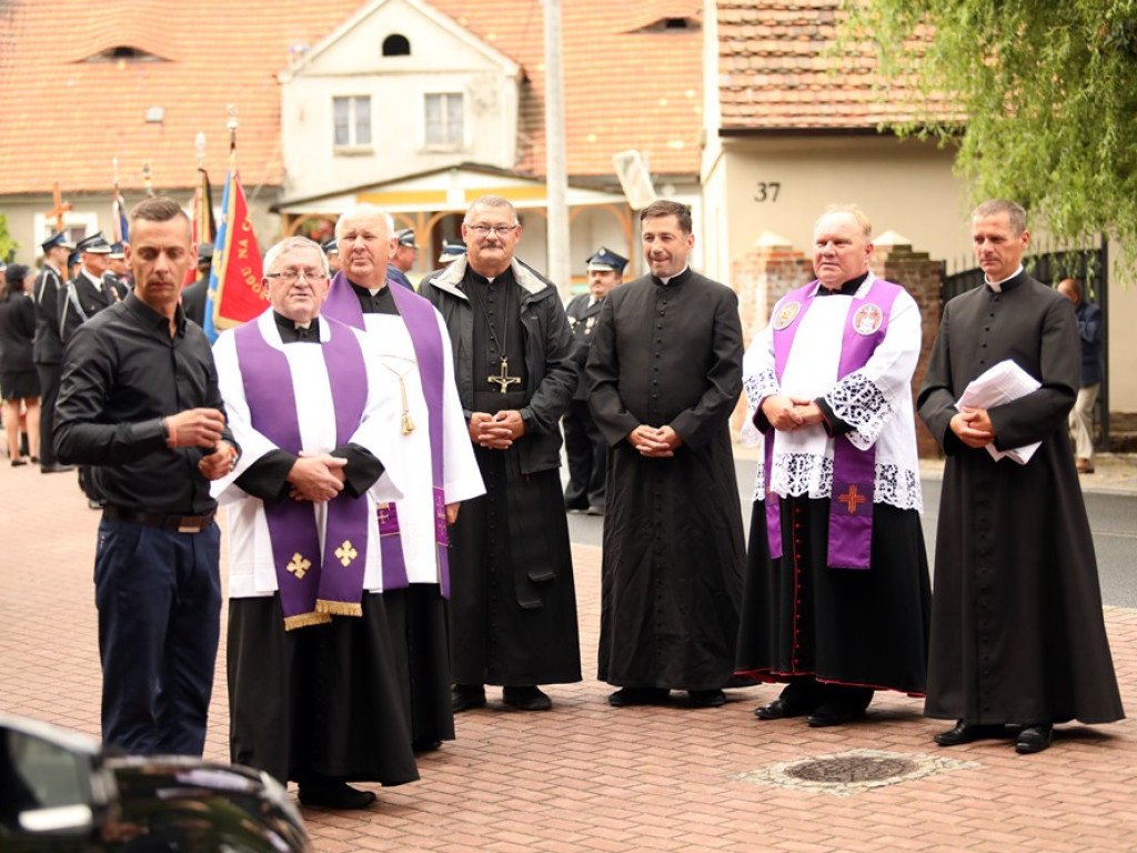 Ksiądz Jan zakończył swoją ziemską pielgrzymkę