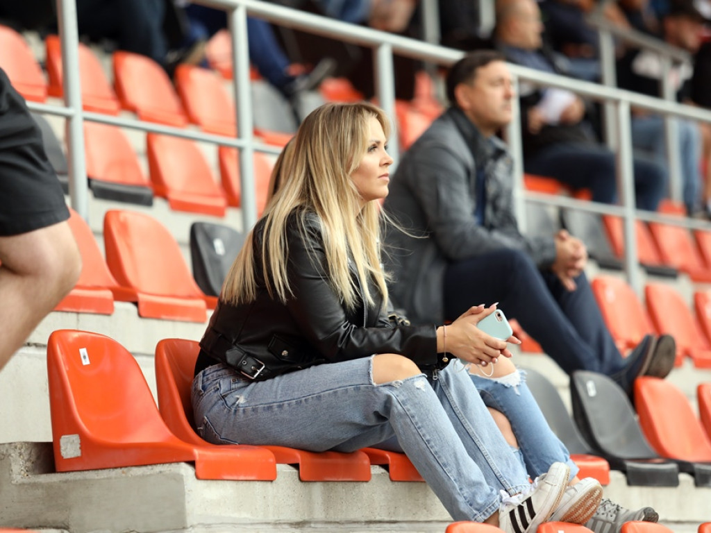 Chrobry stracił wygraną z Koroną w samej końcówce! Samobójcza bramka Juraszka
