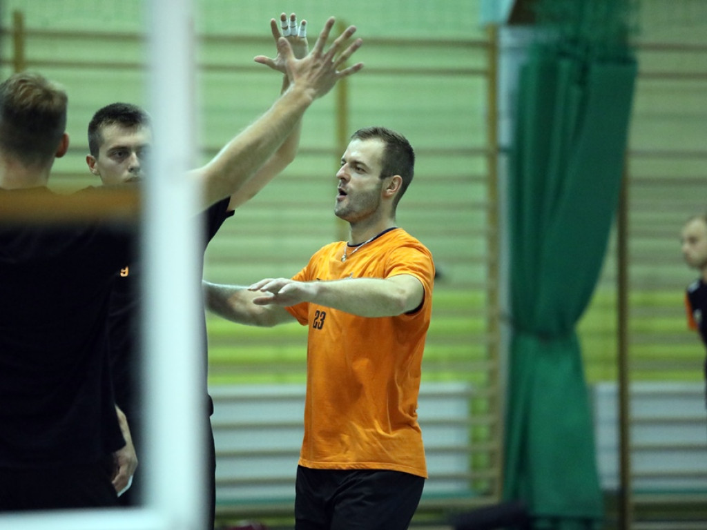 Siatkarze po sparingu. Walenciej: Wygrane budują zespół