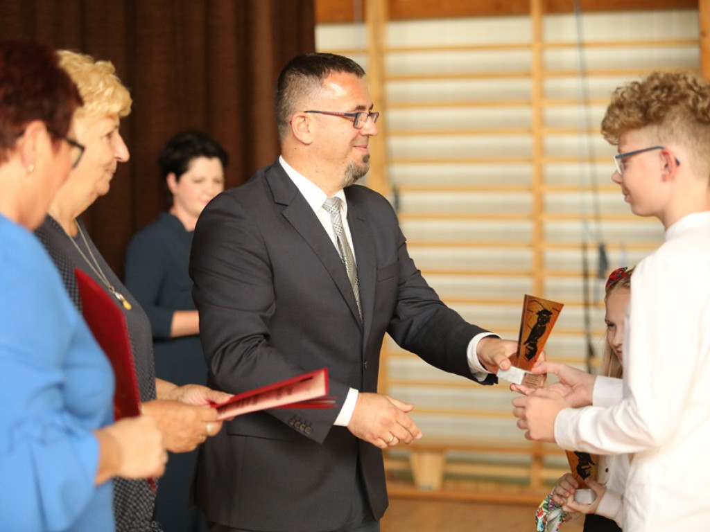 Sześć szóstek na świadectwie i najwyższa średnia ocen w całej gminie!