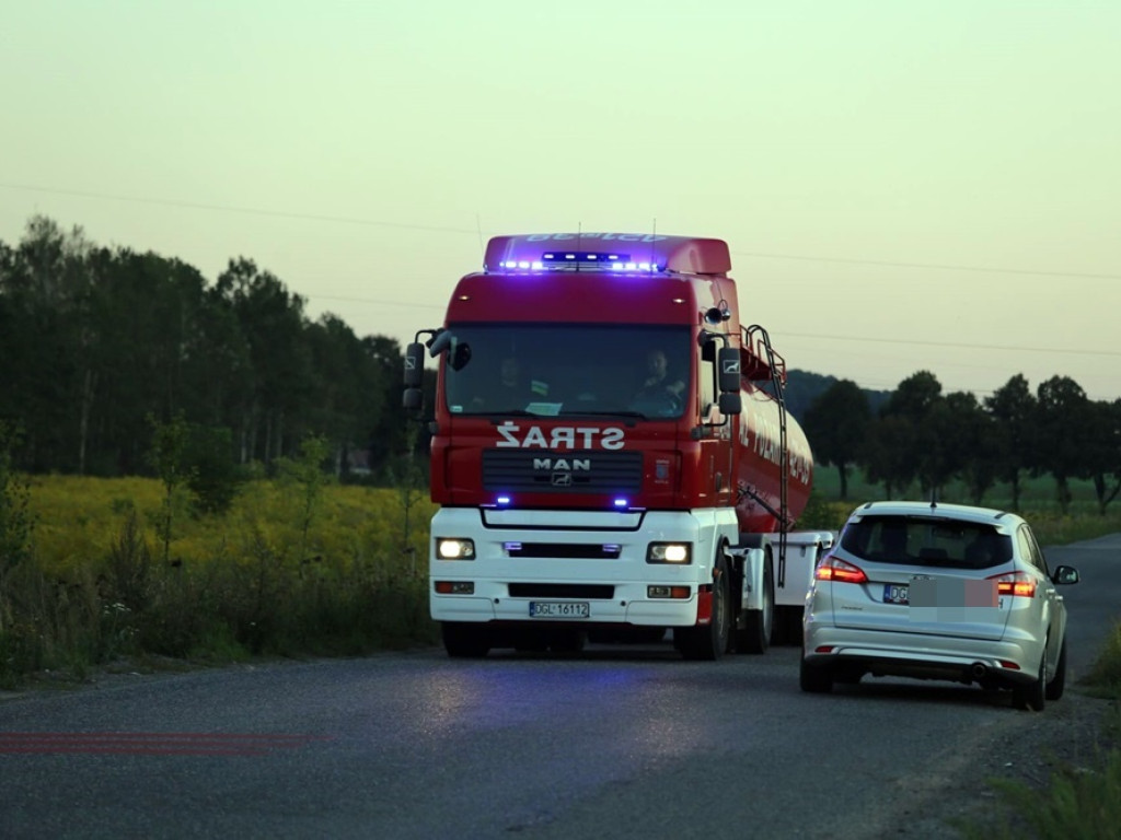 Duży pożar śmietniska na Biechowie. Wiele zastępów strażaków w akcji