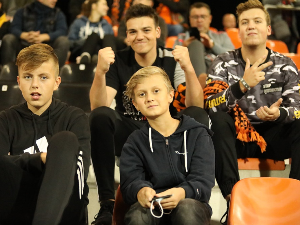 Chrobry ograł Widzew! Święto na trybunach, radość na murawie