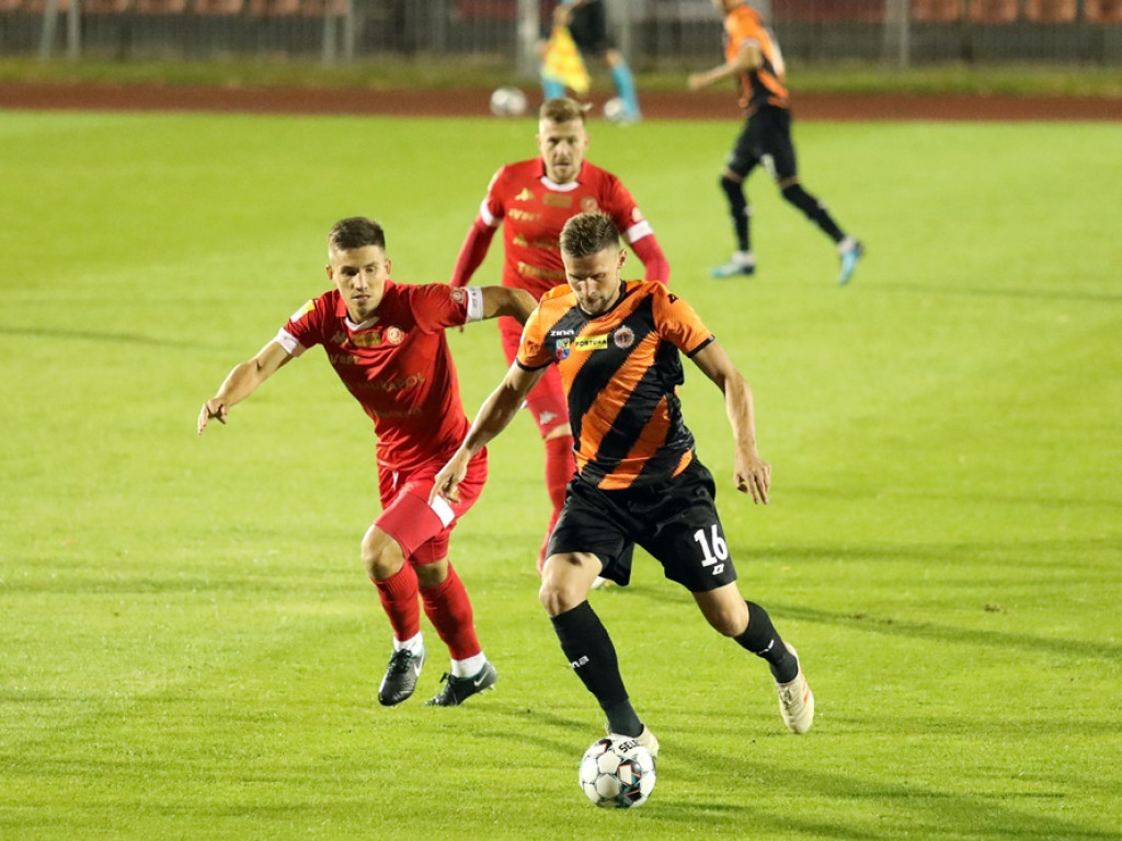 Chrobry ograł Widzew! Święto na trybunach, radość na murawie