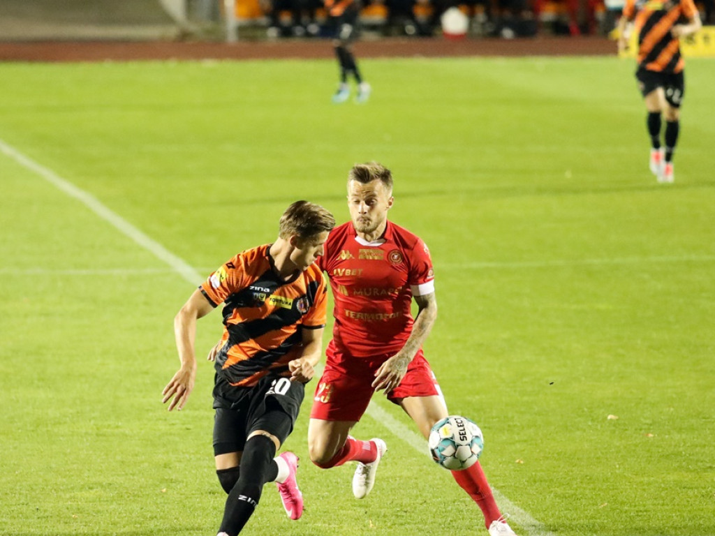 Chrobry ograł Widzew! Święto na trybunach, radość na murawie
