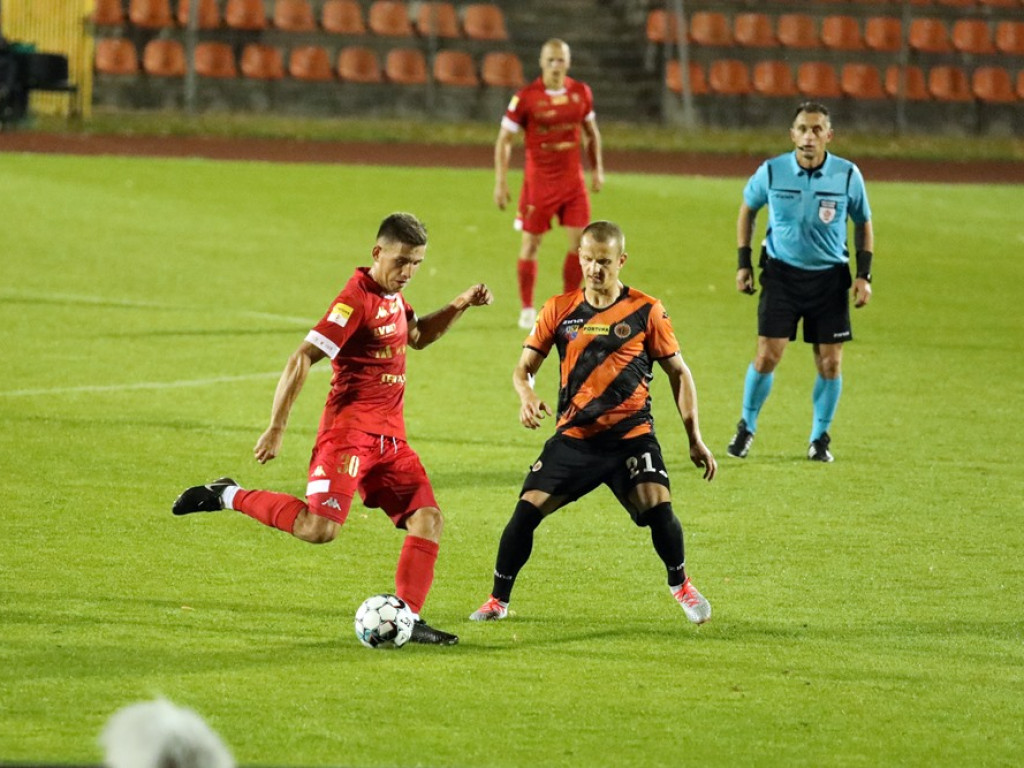 Chrobry ograł Widzew! Święto na trybunach, radość na murawie