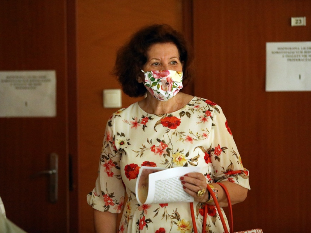 320 seniorów na UTW. Gross: Boimy się o naszych słuchaczy, bo to są seniorzy