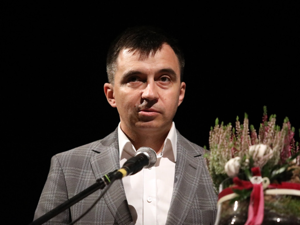 320 seniorów na UTW. Gross: Boimy się o naszych słuchaczy, bo to są seniorzy