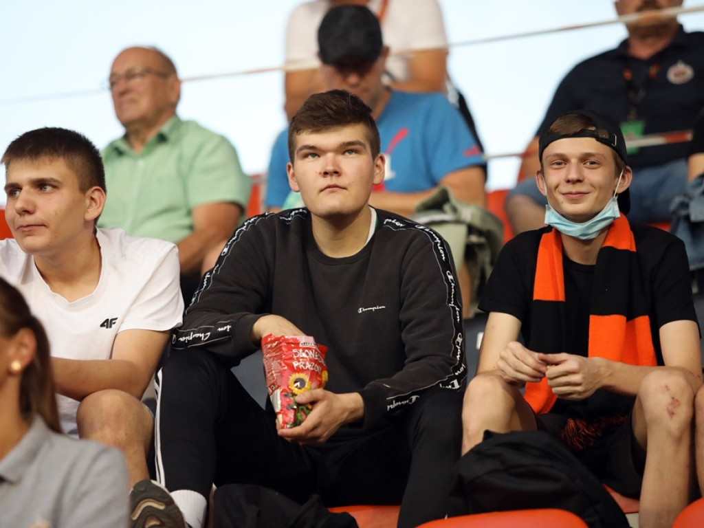 Chrobry przegrał z Radomiakiem. Czerwona kartka Lebedyńskiego