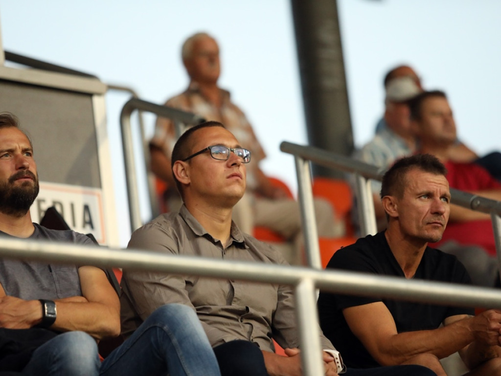 Chrobry przegrał z Radomiakiem. Czerwona kartka Lebedyńskiego