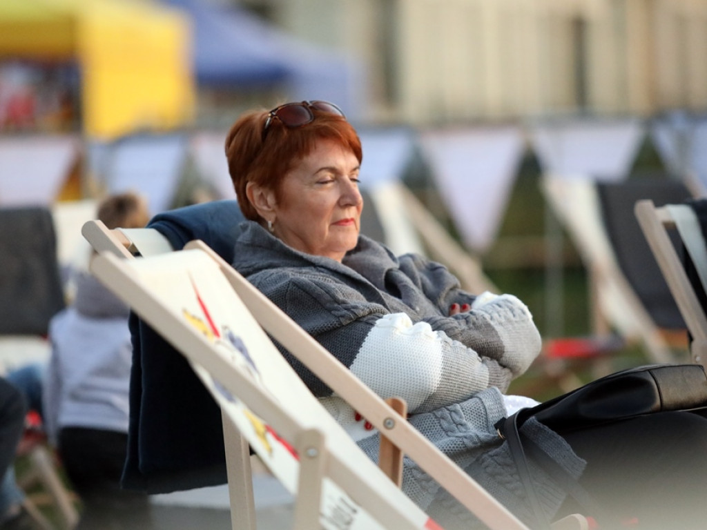 Jazz na Bulwarze Nadodrzańskim przy zachodzie słońca